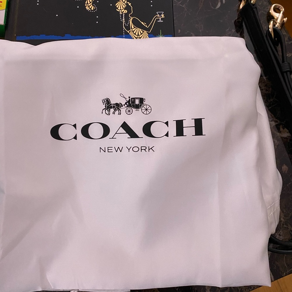 Coach Handbag - Picture 10 of 12